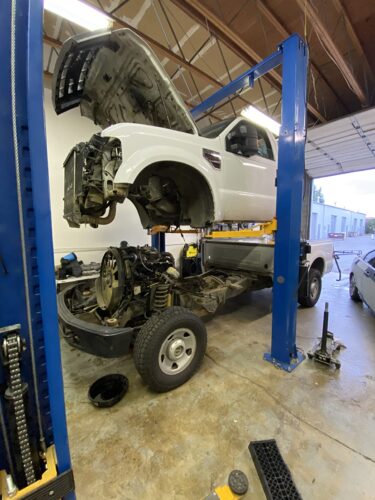 XK L2910 2-Post Car Lift 9,000 LBS / 4,082 KG Overhead Auto Truck Hoist 220V with 12-Month Parts Warranty photo review