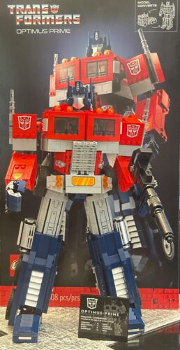 LEGO Icons Optimus Prime Transformers Set 10302 – 2-in-1 Robot and Truck Collectible Model Kit for Adults with Weapons & Accessories – Build & Display Autobot Leader – 1,508 Pieces photo review