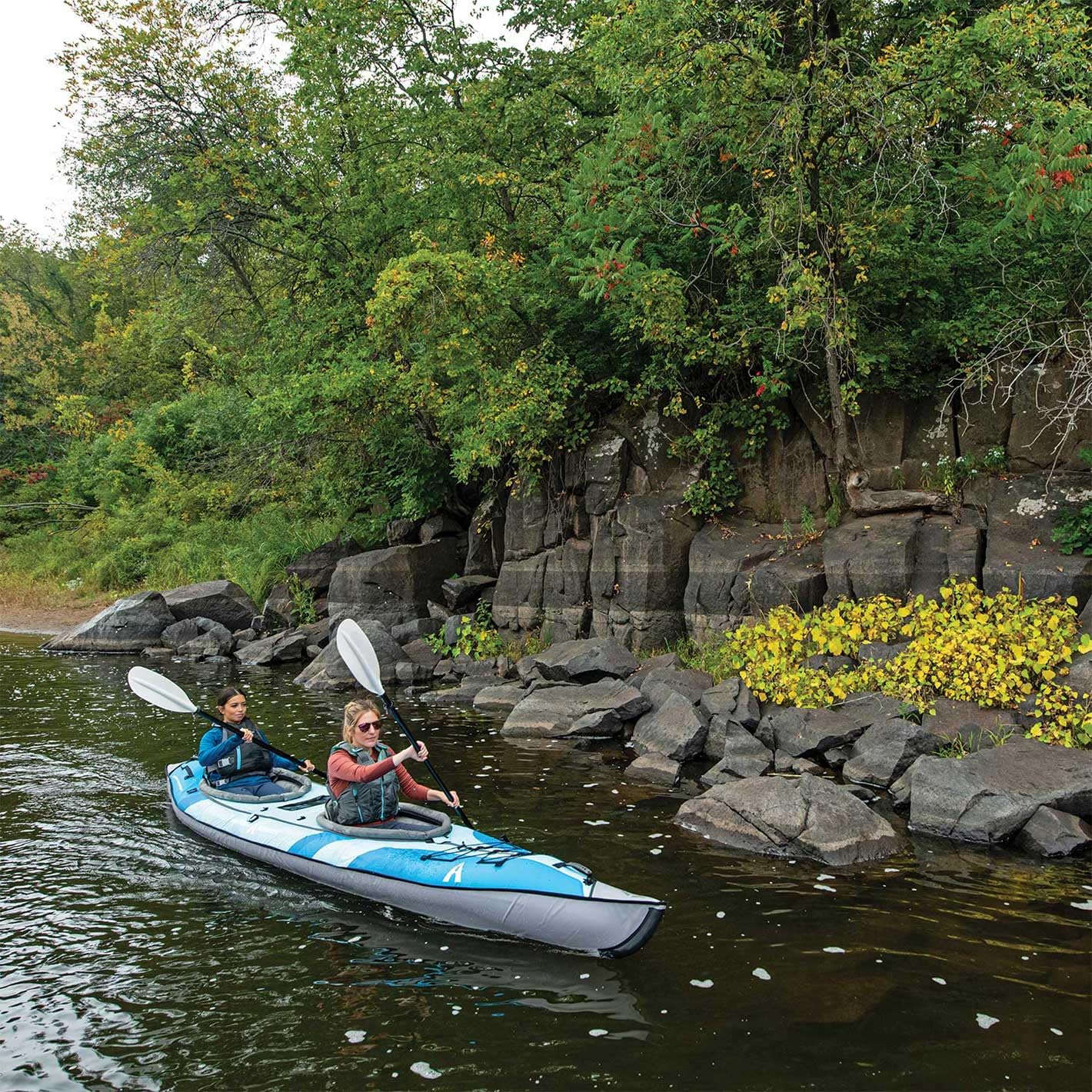 Advanced Elements AdvancedFrame® Convertible Elite 15′ Inflatable Kayak – Solo/Tandem, Rib-Frame & Drop-Stitch Performance - Image 11