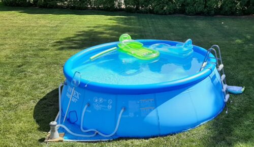 Intex 28167EH Easy Set Inflatable Pool Set – 15ft (4.57m) x 48in (122cm) Round Above Ground Pool with 1,000 GPH Pump, Ladder, Cover & Ground Cloth – 3,736 Gallon (14,141L) Capacity – 3-Ply PVC photo review