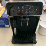 Philips Series 2200 Fully Automatic Espresso Machine with Milk Frother – EP2220/10, Ceramic Grinder, Matt Black photo review