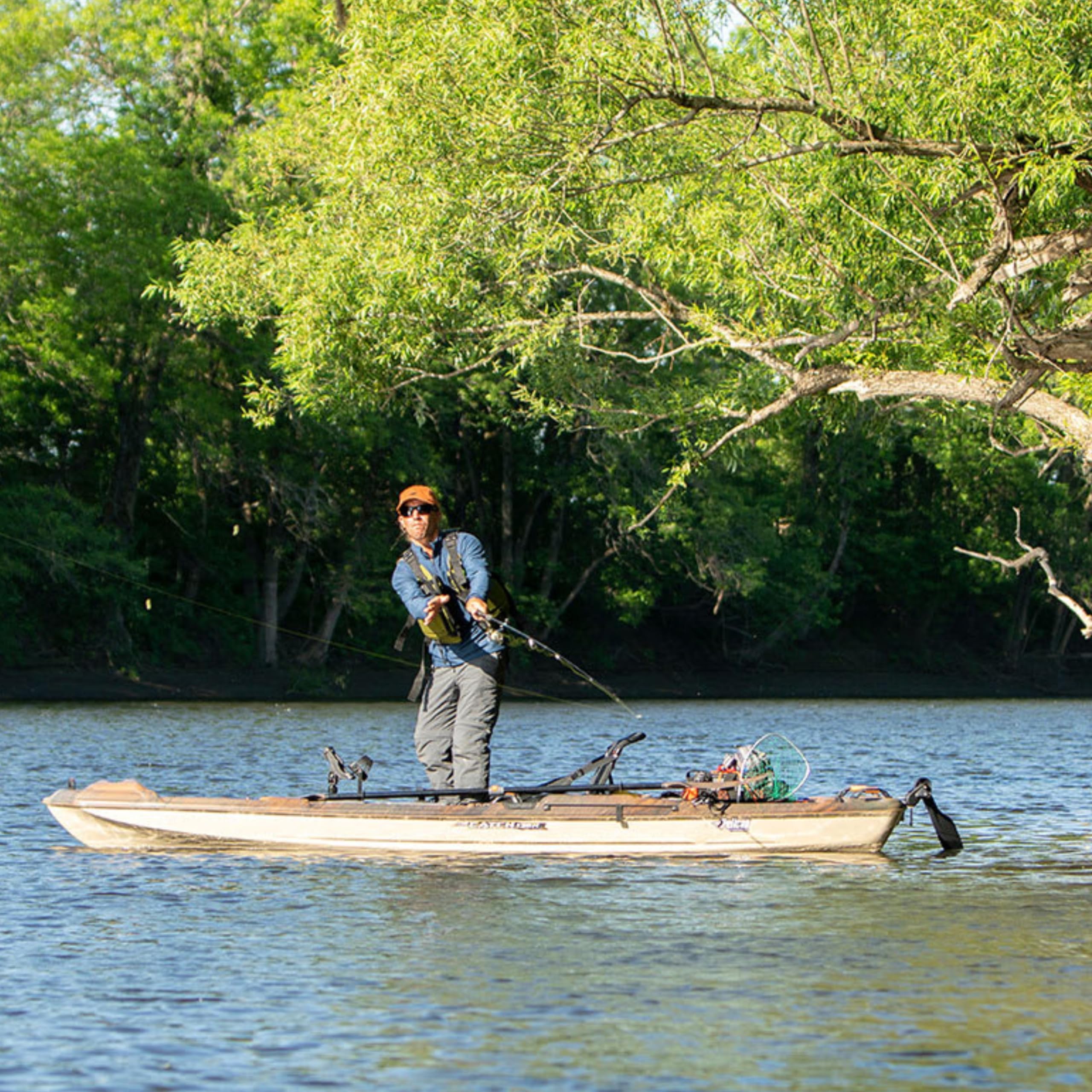 Pelican Catch 130 HDII Premium Angler Sit-On-Top Fishing Kayak – HyDryve II Pedal Drive & ErgoCast G2 Seat (Sandstone) - Image 7