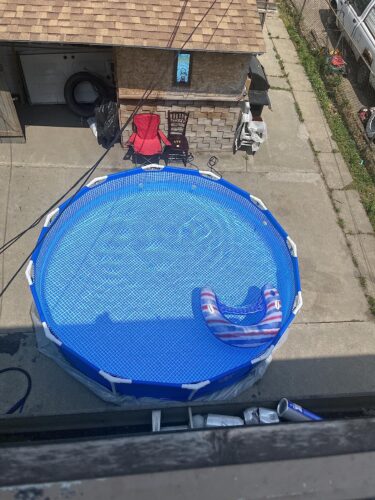 Intex 28211EH Metal Frame Pool Set – 12ft (3.66m) x 30in (76cm) Round Above Ground Swimming Pool with 530 GPH Pump – 1,718 Gallon (6,504L) Capacity – 3-Ply Puncture-Resistant PVC – Rust-Resistant Frame photo review